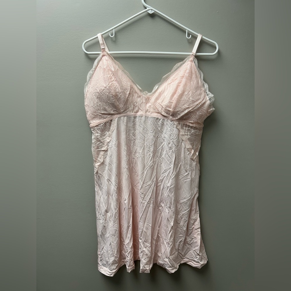 La Vie En‎ Rose Pink Lace Intimate Lingerie